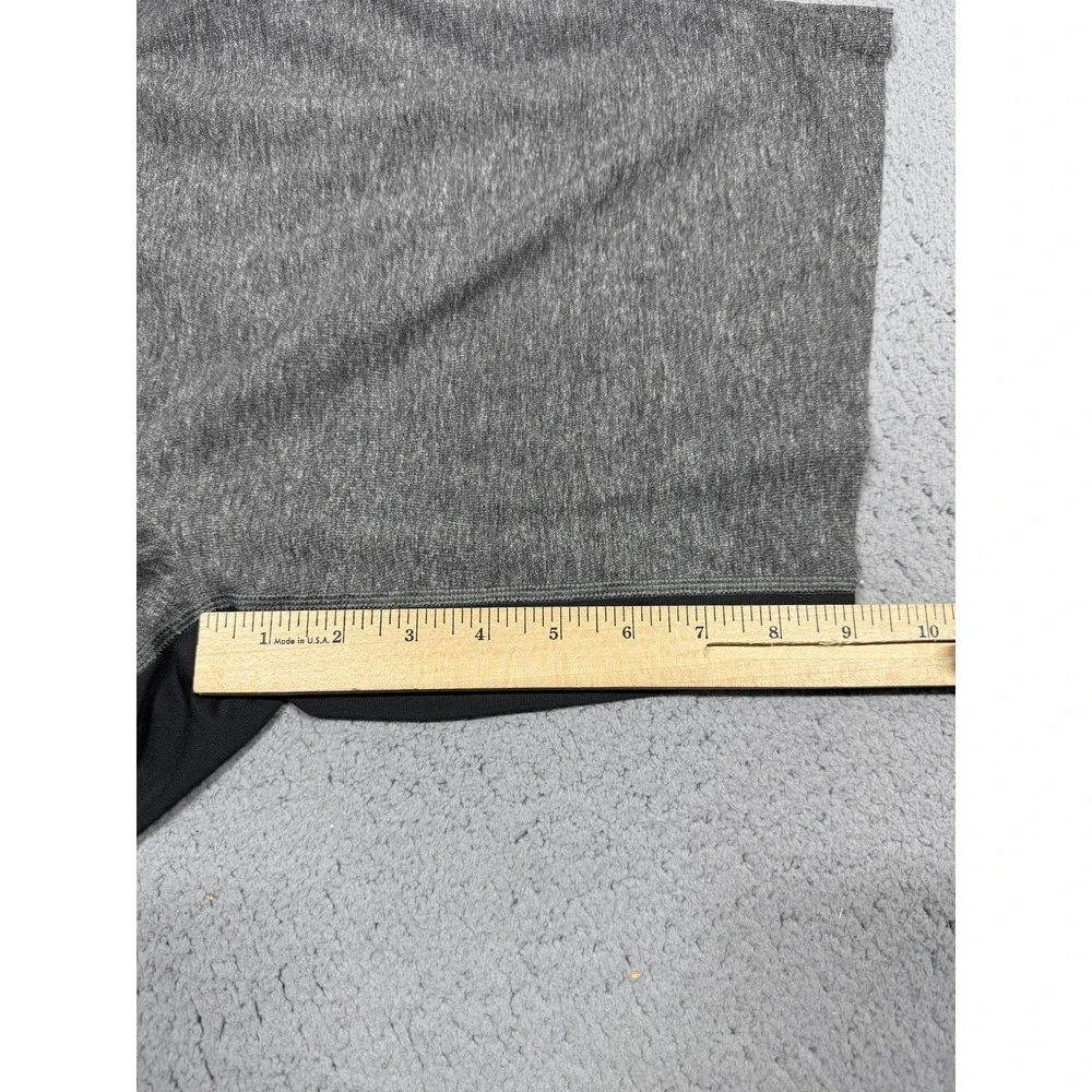 Lululemon THE Shorts Mens Large Gray Running Training 9 Inseam‎ Athletic LM7LAMS
